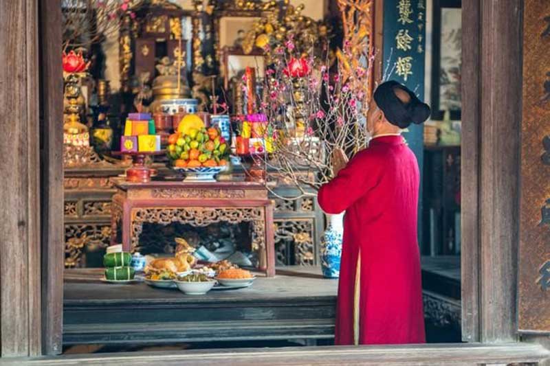 Cúng giao thừa là nghi lễ quan trọng nhất năm của người Việt