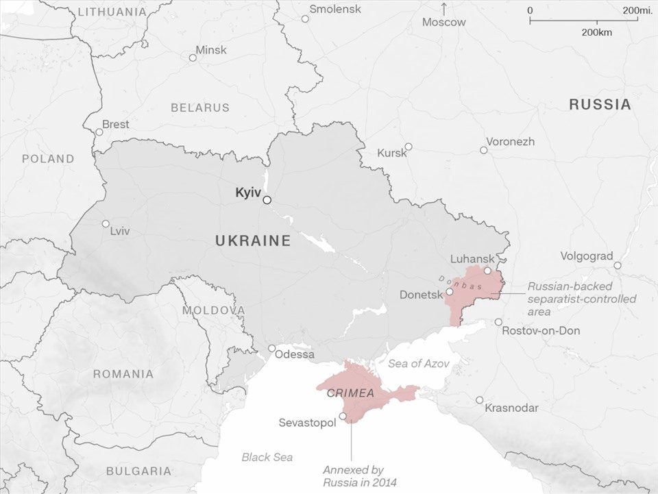 Crimea nằm dọc bờ biển phía bắc của Biển Đen. Ảnh: CNN/Viện Nghiên cứu Chiến tranh/Google Maps/Maps4News